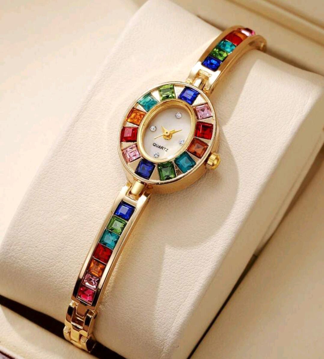 Montre et Alliance en acier inoxydable pour femmes et hommes.
